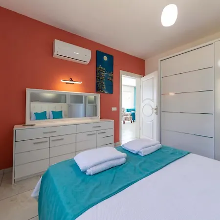 With Private Pool And Stunning View In Kas * Uzumlu (Mediterranean)